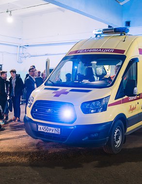 Кировским школьникам показали работу скорой медпомощи